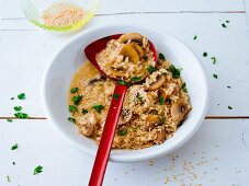 Vegan sesame seed risotto with mushrooms