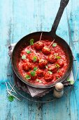 Meatballs in a spicy tomato sauce