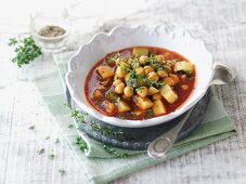 Oriental chickpea stew with fresh thyme