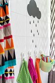 Graphic patterns and bright colours in bathroom