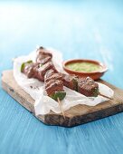 Grilled beef fillet skewers with jalapeños and green mojo source