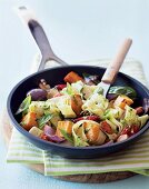 Pasta with vegetables and pesto