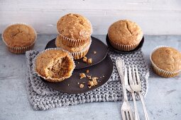 Vegan energy booster muffins with dried mulberries