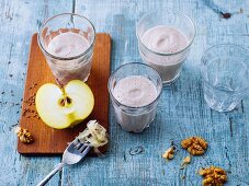 Apple and sauerkraut smoothies with acacia honey and walnuts