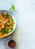 Scallops with fried asparagus and carrots (Paleo)