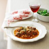 Lammeintopf mit weissen Bohnen und Passata (Italien)