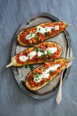 Aubergines filled with minced meat and tomatoes