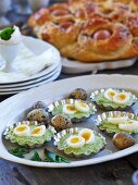 Green asparagus cream with quail eggs (Easter)