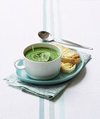 Spinach soup with rosemary