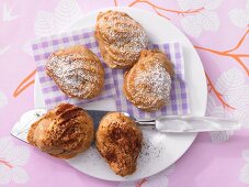 Profiteroles filled with chocolate cream