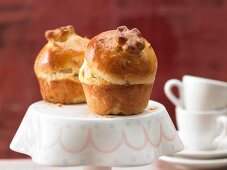 Mini peanut butter and spelt brioche