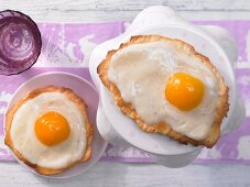 Fried egg cakes