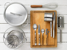 Kitchen utensils for making mashed potatoes
