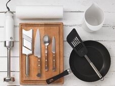 Kitchen utensils for making crostini