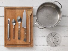 Kitchen utensils for making stews