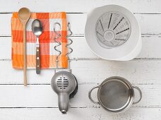 Kitchen utensils for preparing yeast dough