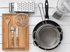 Kitchen utensils for pasta dishes