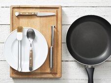 Utensils for pineapple dessert