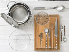 Kitchen utensils for preparing Hamburg eel soup