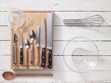 Kitchen utensils for preparing vegetarian bread rolls