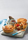 Chicken pies with ketchup