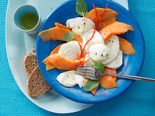 Papaya & mozzarella carpaccio