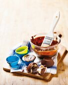 Eiskonfekt mit Mandeln, Chili und Schokolade