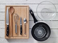 Kitchen utensils for preparing fruit dessert