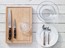 Utensils for making a pear dessert