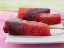 Melon ice lollies made with fruit juice