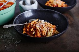 Pasta with tomato and vodka sauce