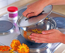 Making marigold ointment (3/6)