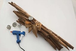 Unusual advent arrangement made of cinnamon sticks (3/5)
