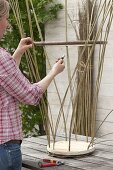 Make your own wicker basket for climbing plants (7/17)