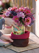 Herbststrauß mit Chrysanthemum (Herbstchrysanthemen), Zinnia (1/2)