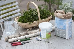 Easter table decoration with book wreaths