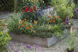 Building square flowerbeds on concrete paving