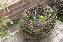 Beaded nest of willow