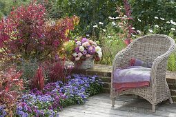 Autumn patio bed in blue and red