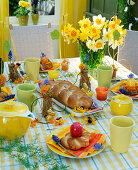 Easter breakfast, narcissus, deco with muscari, hyacinths