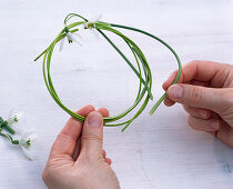 Snowdrop wreath with rattan