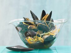 Asian-style mussels steamed with Thai ginger, star anise and vegetables