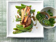 Soy salmon with a sugarbeet salad