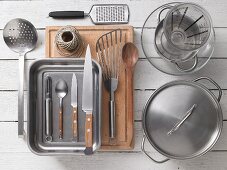 Kitchen utensils for making a vegetarian cabbage roulade