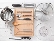 Kitchen utensils for preparing vegetables