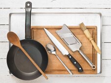 Kitchen utensils for making courgette carpaccio