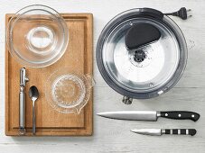 Kitchen utensils for making vegetable juices