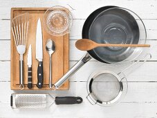 Kitchen utensils for making meatballs