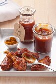 Klassische BBQ-Curry-Sauce zu Chicken Wings