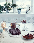 Schokoladen-Walnuss-Fudge (weihnachtlich)